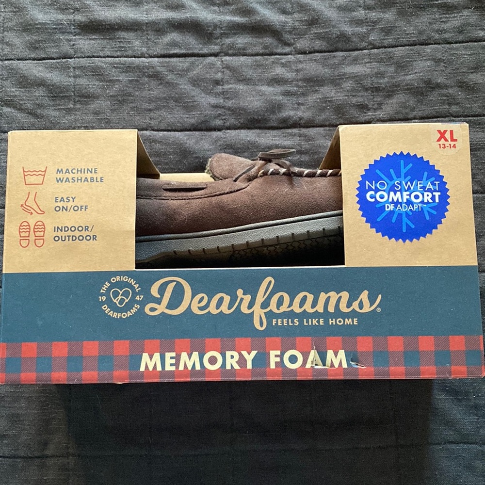 Dearfoam brown slippers